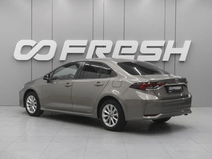 Седан Toyota Corolla 2021 года, 2040000 рублей, Ростов-на-Дону