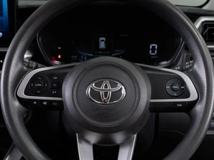 Внедорожник Toyota Raize 2020 года, 1750000 рублей, Тюмень