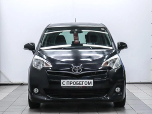 Хетчбэк Toyota Ractis 2011 года, 790000 рублей, Красноярск