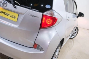 Хетчбэк Toyota Ractis 2012 года, 849000 рублей, Новокузнецк