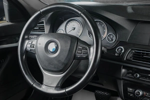 Седан BMW 5 серия 2012 года, 1829000 рублей, Тюмень