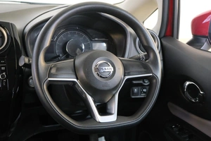 Хетчбэк Nissan Note 2018 года, 1529000 рублей, Омск