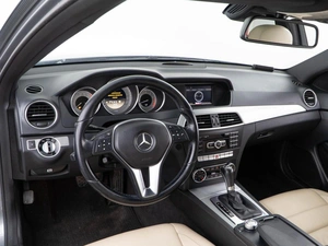 Купе Mercedes-benz C-класс 2011 года, 1347077 рублей, Москва