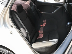 Седан Hyundai Avante 2011 года, 899000 рублей, Кирилловка