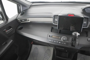 Минивэн Honda Freed 2010 года, 999000 рублей, Кемерово
