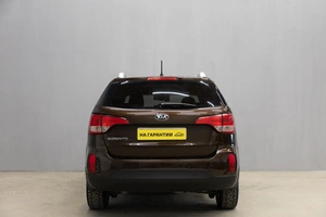 Внедорожник Kia Sorento 2015 года, 1769000 рублей, Новосибирск