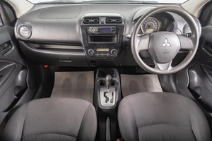 Хетчбэк Mitsubishi Mirage 2014 года, 799000 рублей, Томск