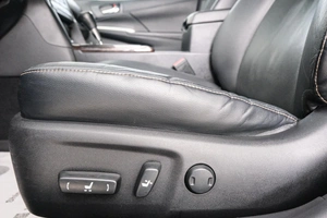 Седан Toyota Camry 2015 года, 1999000 рублей, Красноярск