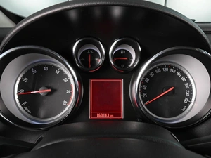 Хетчбэк Opel Astra GTC 2013 года, 925000 рублей, Аксай