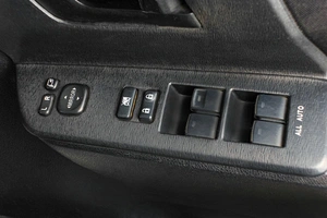 Минивэн Toyota Noah 2012 года, 1889000 рублей, Тюмень