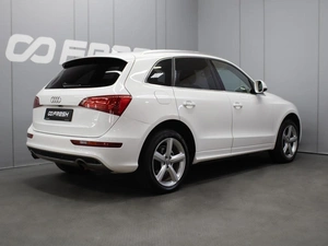 Внедорожник Audi Q5 2011 года, 1180000 рублей, Омск
