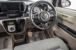 Хетчбэк Toyota Passo 2016 года, 799000 рублей, Барнаул