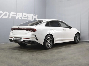 Седан Kia K5 2021 года, 2640000 рублей, Омск