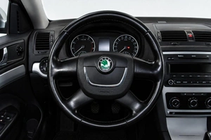 Лифтбек Skoda Octavia 2010 года, 729000 рублей, Челябинск