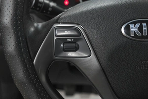 Седан Kia Rio 2016 года, 1059000 рублей, Новокузнецк