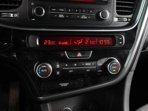 Седан Kia Optima 2014 года, 999000 рублей, Воронеж