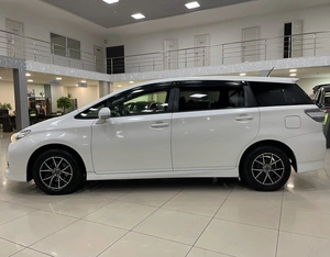 Минивэн Toyota Wish 2012 года, 1327000 рублей, Солонцы