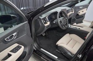 Внедорожник Volvo XC60 2025 года, 6269000 рублей, Красноярск