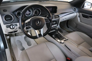 Седан Mercedes-benz C-класс 2011 года, 1649000 рублей, Омск