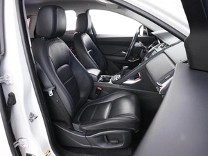 Внедорожник Jaguar E-Pace 2018 года, 2149501 рублей, Москва