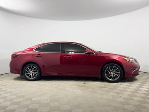 Седан Lexus ES 2016 года, 2427100 рублей, Казань