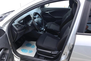 Седан ВАЗ (LADA) Vesta 2019 года, 940000 рублей, Мирное