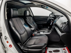 Седан Mazda 6 2011 года, 1050000 рублей, Красноярск