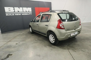 Хэтчбек Renault Sandero 2013 года, 665000 рублей, Курск