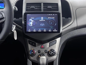 Хетчбэк Chevrolet Aveo 2012 года, 649000 рублей, Орёл