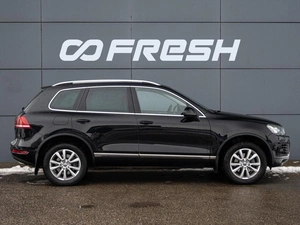 Внедорожник Volkswagen Touareg 2014 года, 2410000 рублей, Краснодар