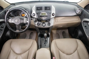 Внедорожник Toyota RAV4 2007 года, 1299000 рублей, Барнаул