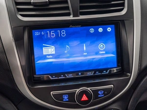 Седан Hyundai Solaris 2014 года, 1050000 рублей, Красноярск
