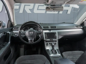 Универсал Volkswagen Passat 2013 года, 879000 рублей, Сургут