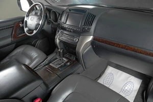 Внедорожник Toyota Land Cruiser 2010 года, 3099000 рублей, Тюмень