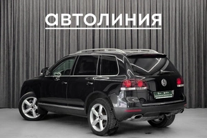 Внедорожник Volkswagen Touareg 2007 года, 1180000 рублей, Красноярск