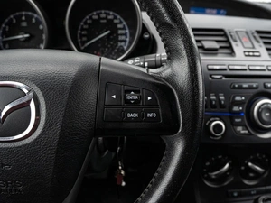 Хетчбэк Mazda 3 2012 года, 1190000 рублей, Краснодар