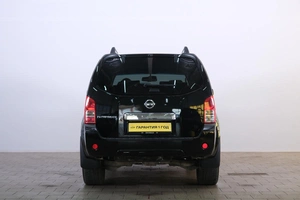 Внедорожник Nissan Pathfinder 2011 года, 1719000 рублей, Омск