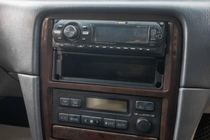 Седан Toyota Camry 2001 года, 499000 рублей, Барнаул