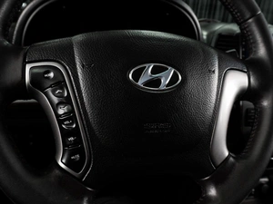 Внедорожник Hyundai Santa Fe 2010 года, 1305000 рублей, Тюмень