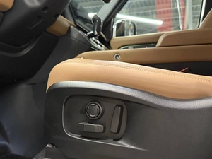 Внедорожник Land Rover Defender 2025 года, 18500000 рублей, Павловская Слобода