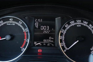 Хэтчбек Skoda Rapid 2017 года, 980000 рублей, Брянск
