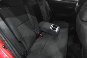 Хетчбэк Toyota Auris 2015 года, 1299000 рублей, Новокузнецк