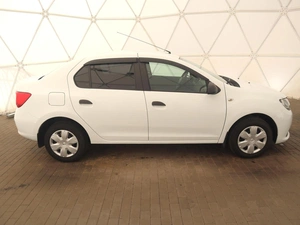 Седан Renault Logan 2017 года, 870000 рублей, Орёл