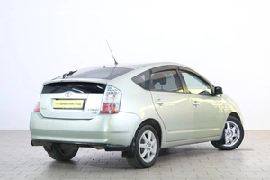 Лифтбек Toyota Prius 2008 года, 689000 рублей, Омск