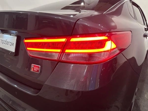 Седан Kia Optima 2018 года, 1790000 рублей, Кемерово