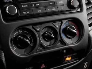Пикап Mitsubishi L200 2021 года, 2949000 рублей, Тюмень