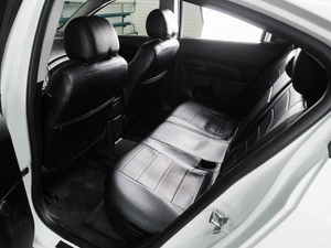 Седан Chevrolet Cruze 2011 года, 799000 рублей, Воронеж