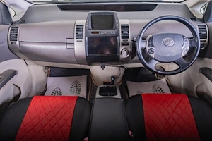 Лифтбек Toyota Prius 2008 года, 659000 рублей, Томск