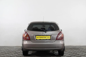 Хетчбэк Nissan Almera 2005 года, 370000 рублей, Сургут