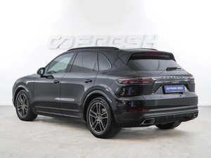 Внедорожник Porsche Cayenne 2017 года, 5349000 рублей, Москва